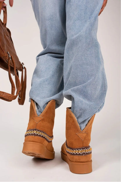 CHESTNUT FOLD OVER EMBROIDED AZTEC DETAIL FULLY FUR LINED BOOT