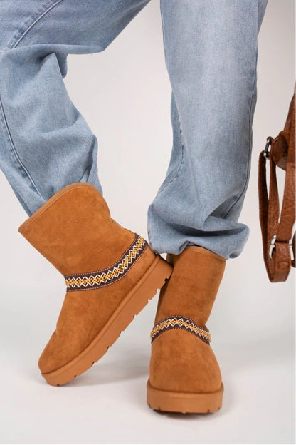CHESTNUT FOLD OVER EMBROIDED AZTEC DETAIL FULLY FUR LINED BOOT
