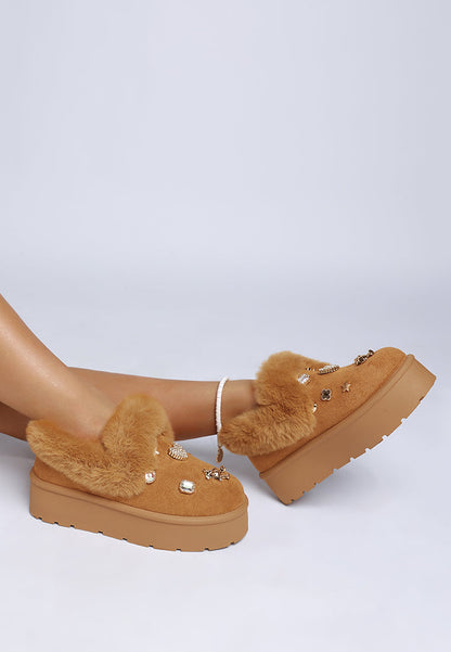 Zeta Charm Detail Snow Boots – Faux Fur Slip-On